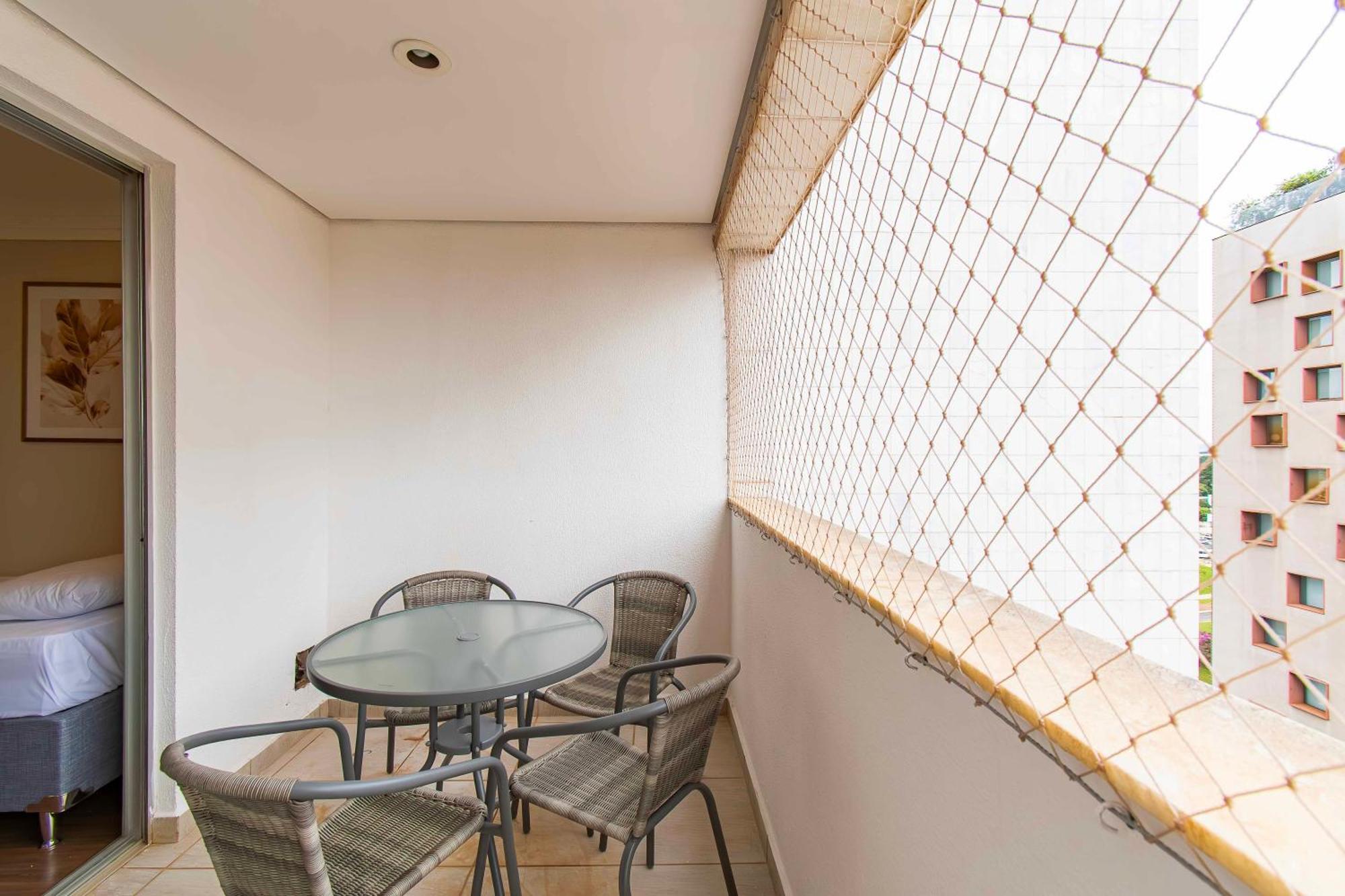 Bsb Torre Flats - Mercure Lider Shn Brasilia